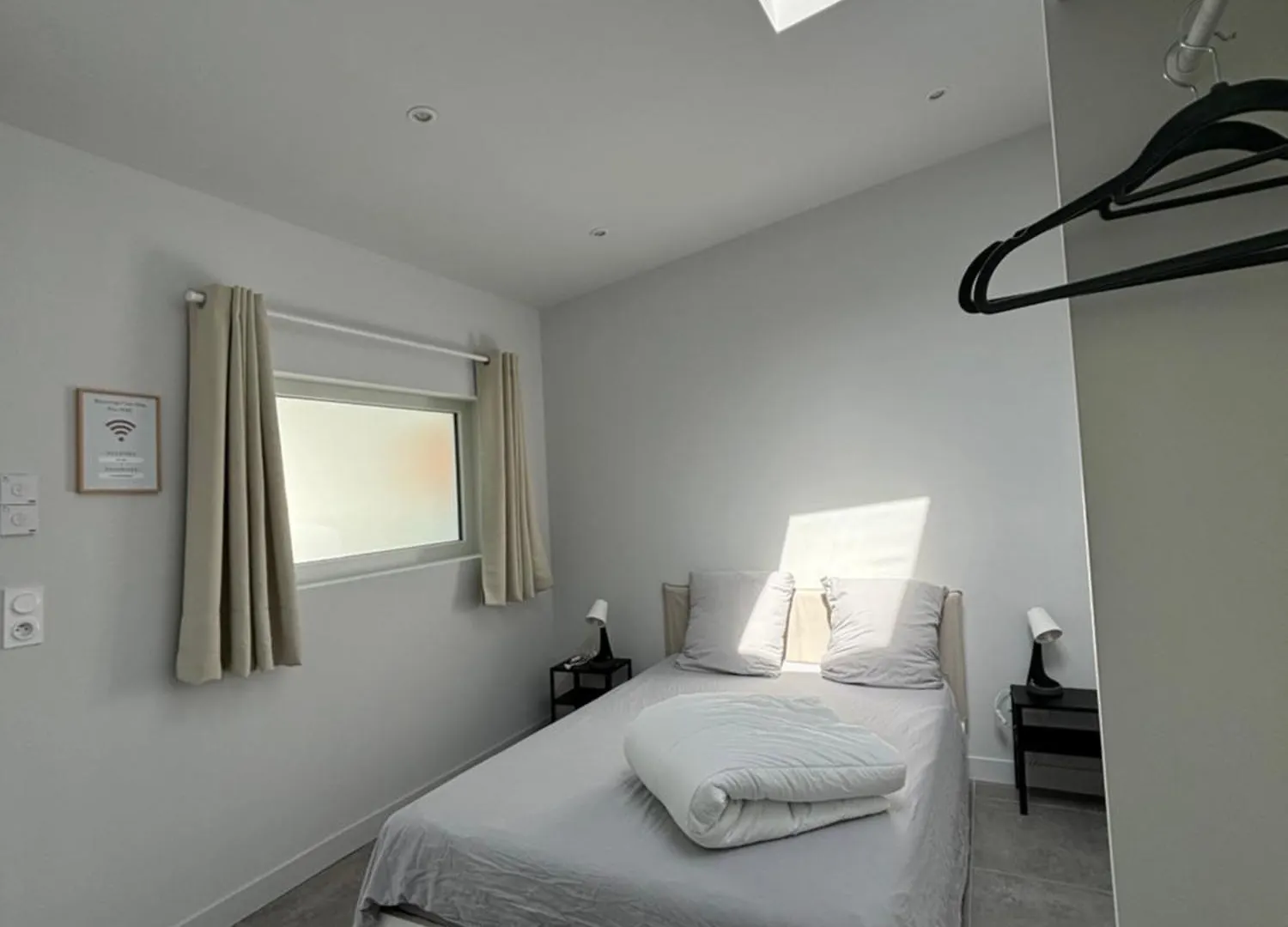 Chez Oma: Shared Living with Private Rooms Avignon France